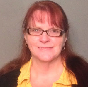 Meet your Posher, Lorrie